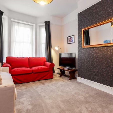 Gorgeous Town Centre Apt With Courtyard Garden Bournemouth Zewnętrze zdjęcie