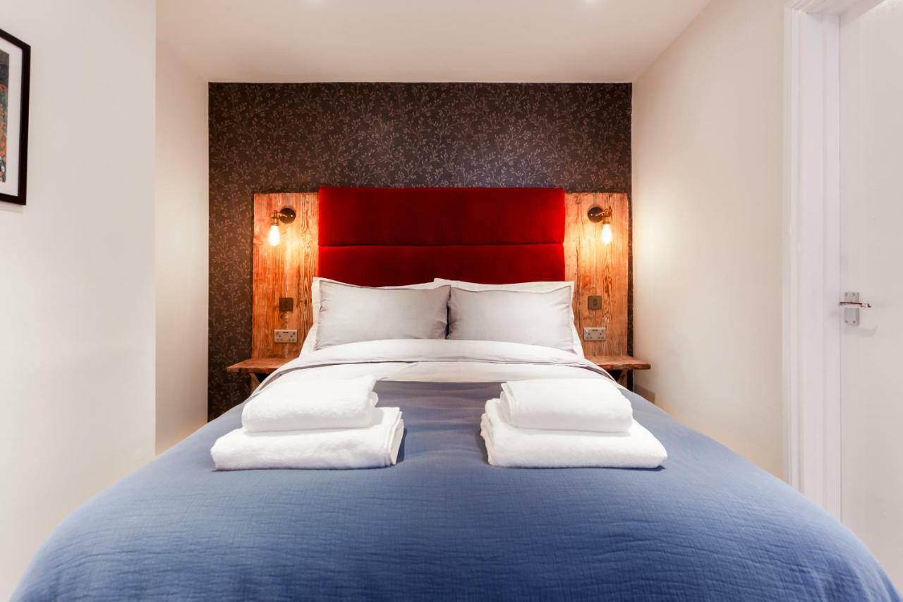 Gorgeous Town Centre Apt With Courtyard Garden Bournemouth Zewnętrze zdjęcie